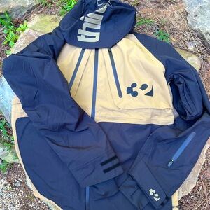 New with tags ThirtyTwo TM-3 Waterproof Mens M winter Jacket Snowboard S…